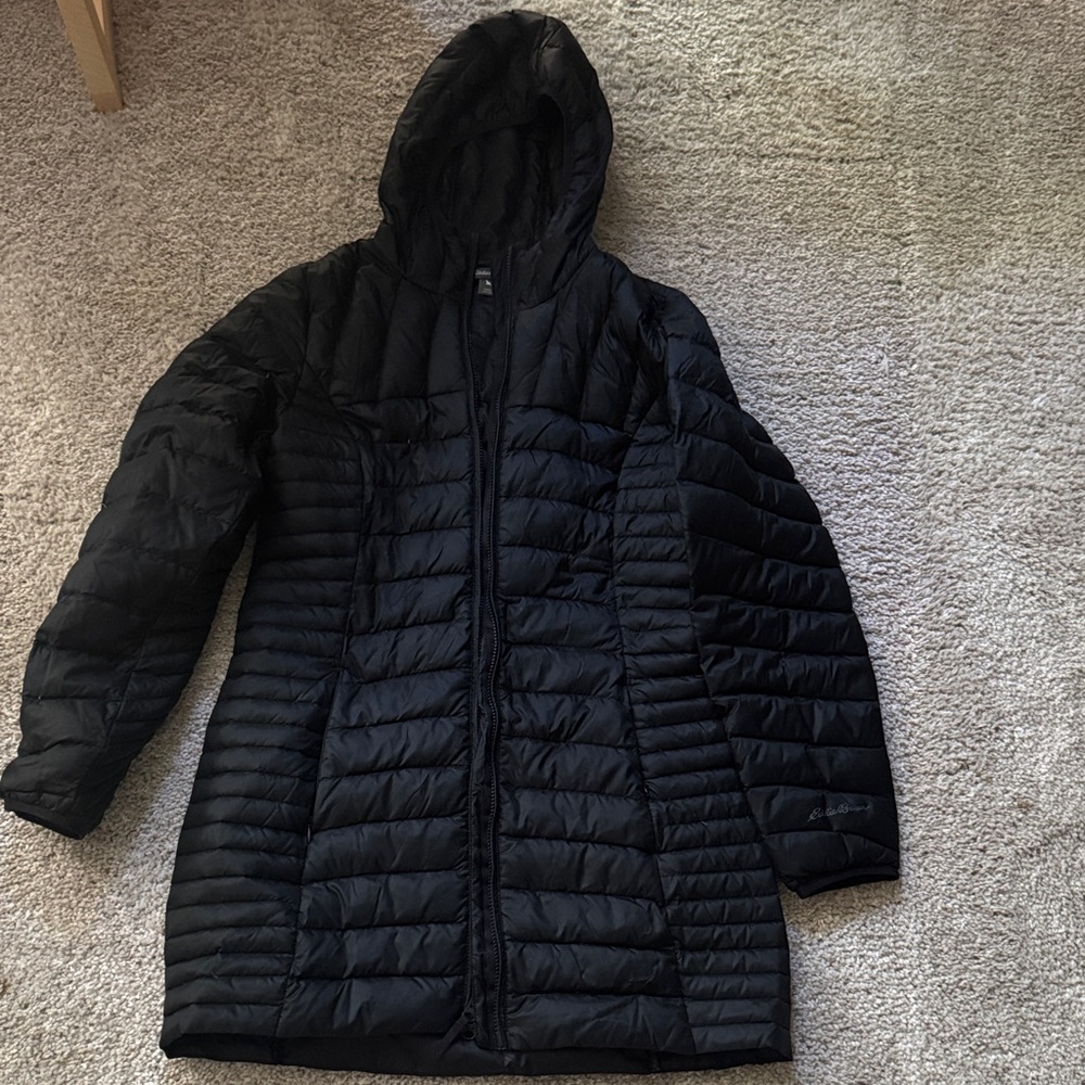 Eddie Bauer Women's Black Hooded Puffer Jacket